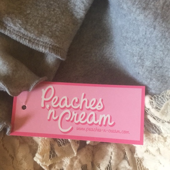 Toddler Girl 2T Coat. Tags still on! - Picture 3 of 4